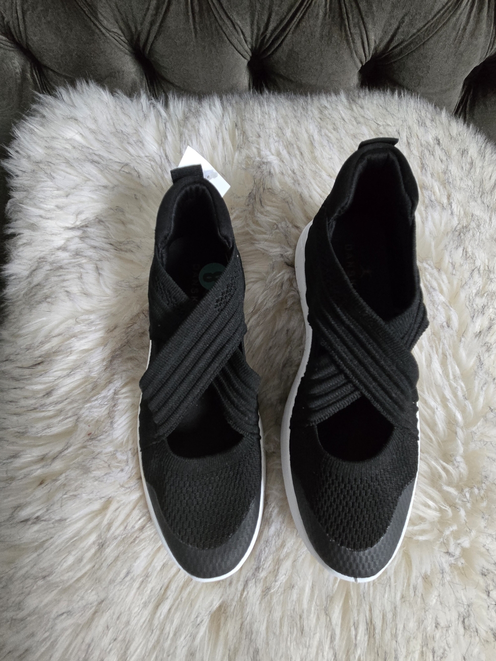 NWT Danskin Women’s Black Slip-On Cross-Strap Knit Athletic Sneakers